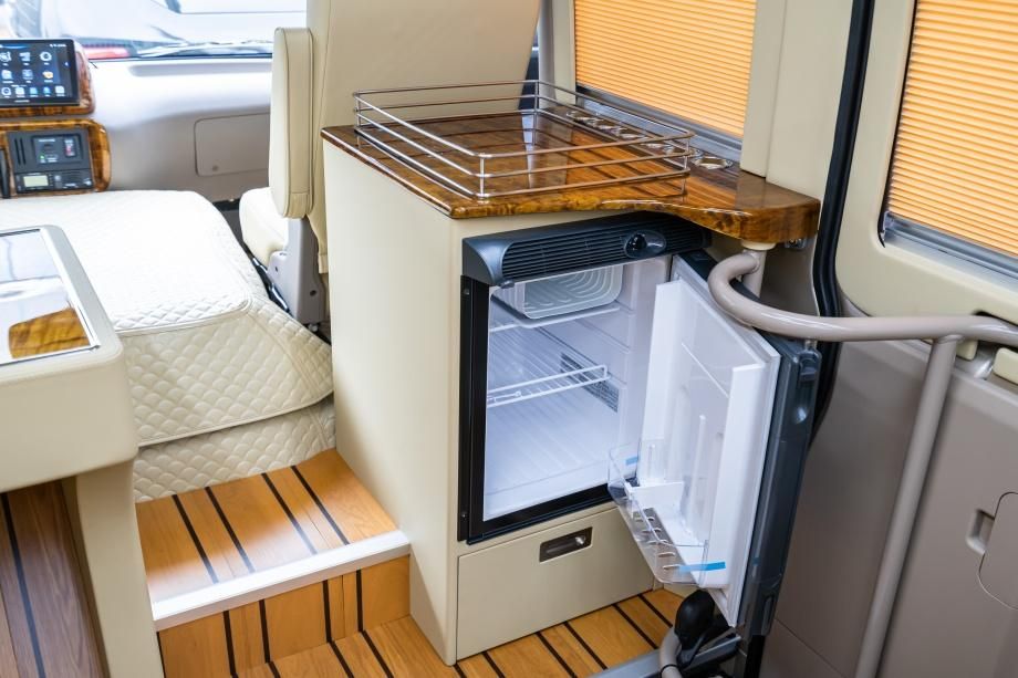 丰田考斯特15座官网最低成交价格 丰田考斯特官方报价电话