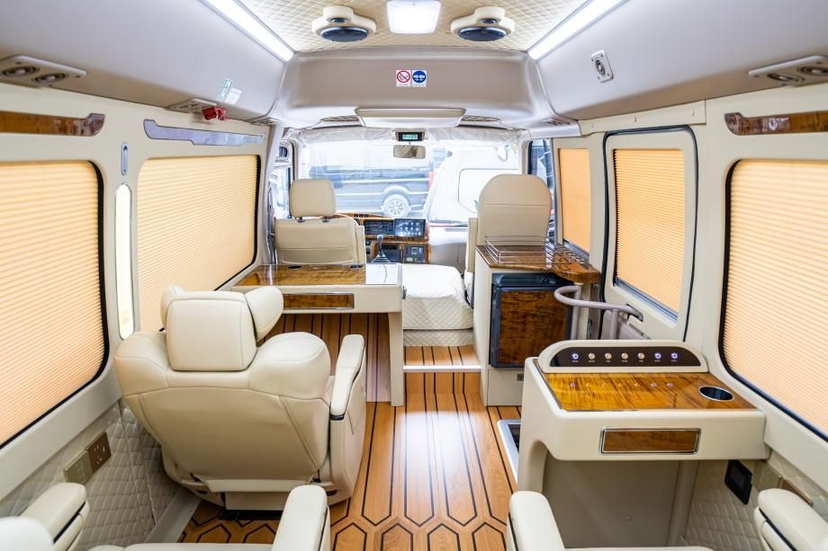 丰田考斯特15座官网最低成交价格 丰田考斯特官方报价电话