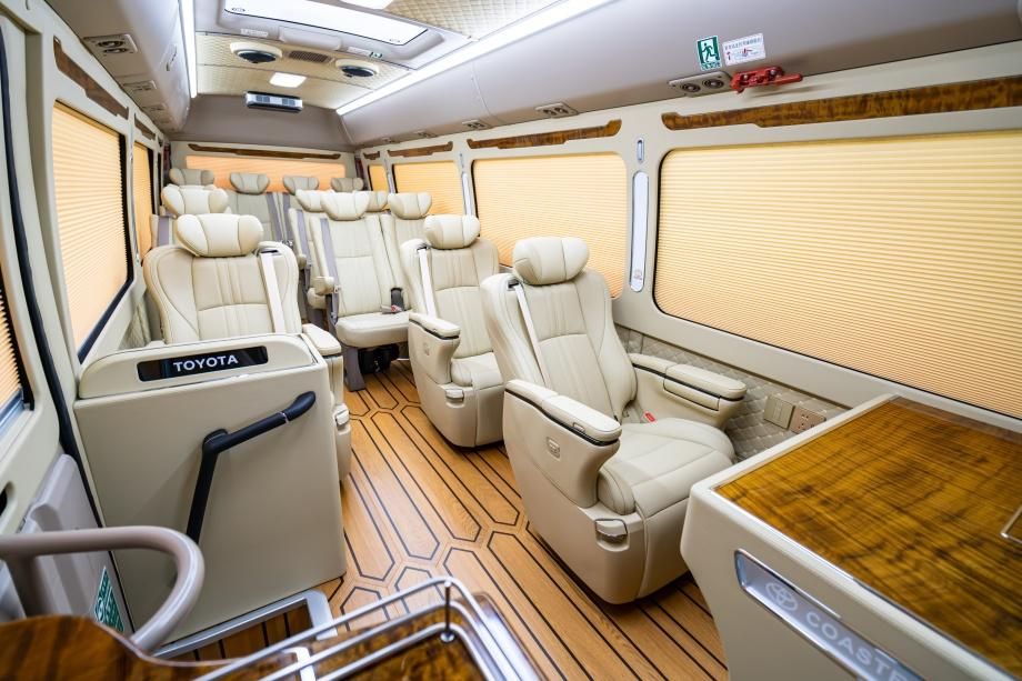 丰田考斯特15座官网最低成交价格 丰田考斯特官方报价电话