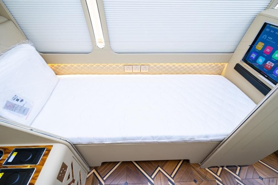 丰田考斯特8座房车版多少钱 考斯特最新官方报价优惠