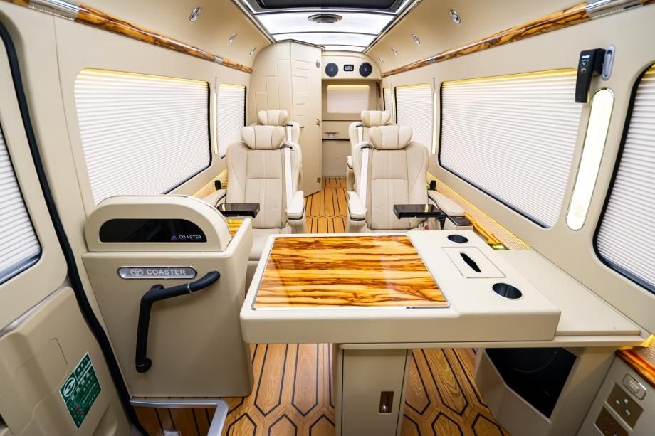 丰田考斯特8座配置参数详情 丰田考斯特官网报价 