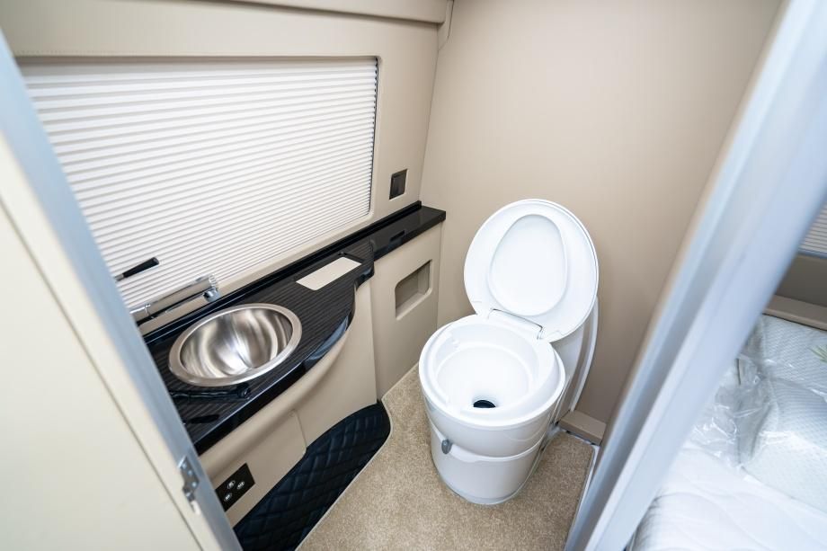 贵州丰田海狮官方报价多少钱