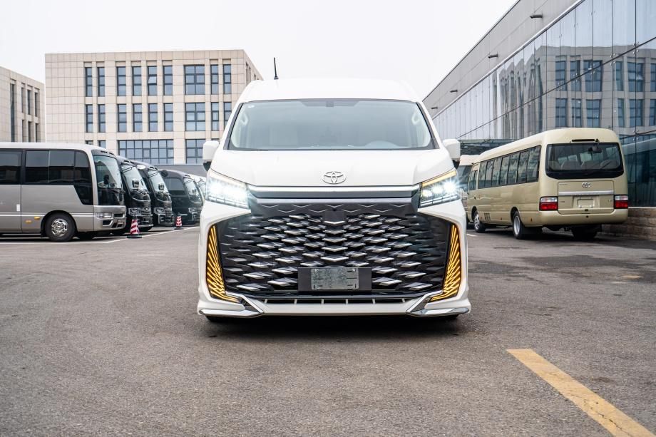 贵州安顺丰田海狮总部价格凯萨皇冠优惠多少钱