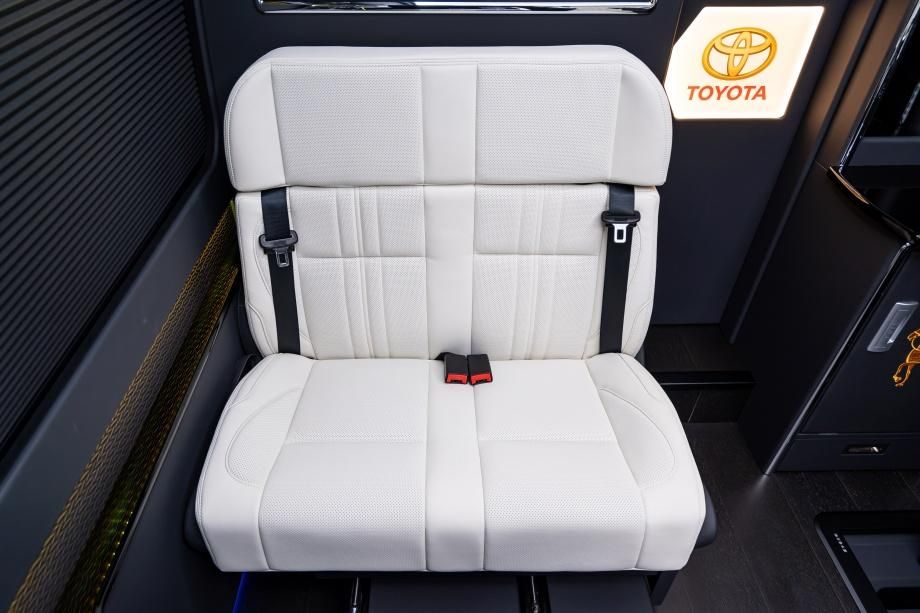 河北辛集丰田考斯特4S店优惠价格