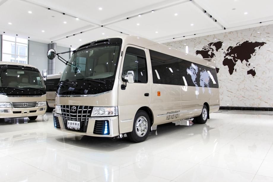 山西原平丰田考斯特(6座)现车价格