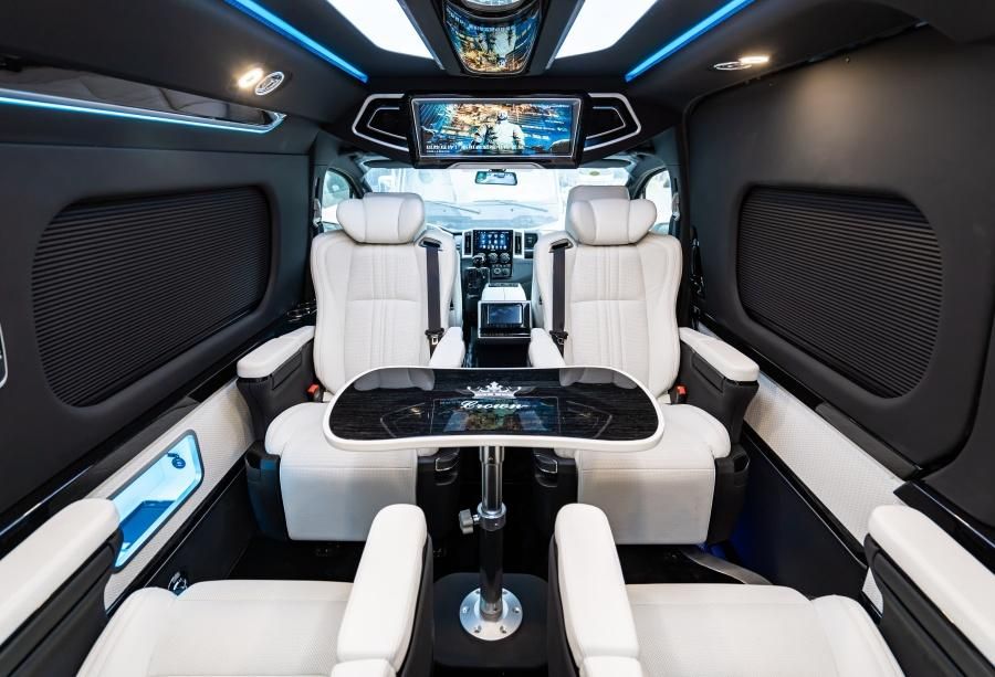 丰田海狮9座现车特惠落地价 海狮新车参数图片