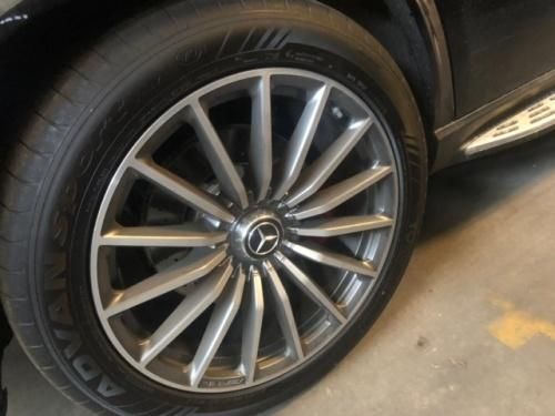 奔馳GLS63 AMG 4.0T V8 612馬力 4.2秒破百 落地價格多少錢