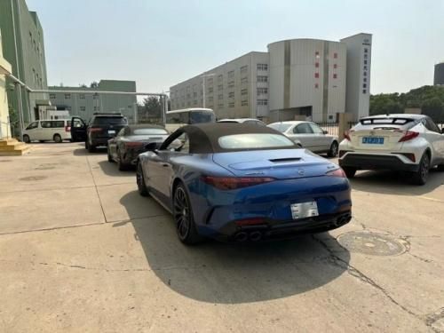 奔驰AMG SL43 2.0T 四缸381马力 平行进口现车价格 分期首付20%