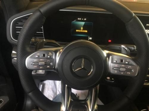 奔馳GLS63 AMG 4.0T V8 612馬力 4.2秒破百 落地價格多少錢