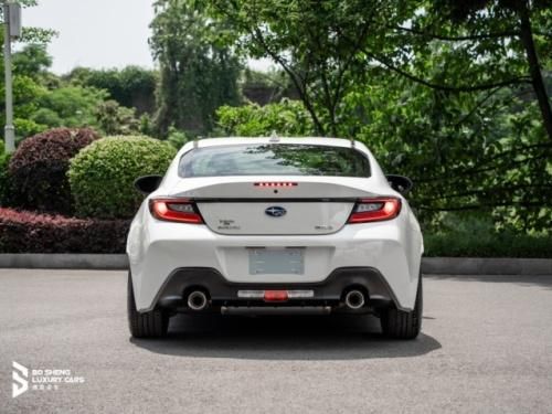 斯巴鲁BRZ 2.4L手动版水平对置引擎+6MT 驾驶乐趣爆棚赛道神器