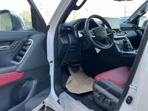 ‌丰田兰德酷路泽3500 LC300 VXS顶配3.5T报价多少钱 20%首付分期