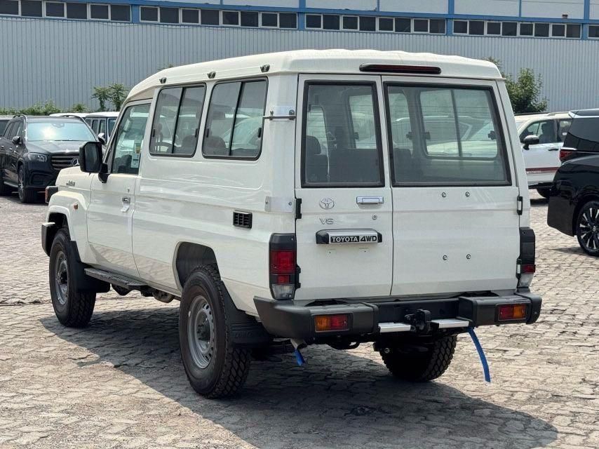 2025款丰田酷路泽LC78 4.0 自动 汽油天津现车最新价格信息