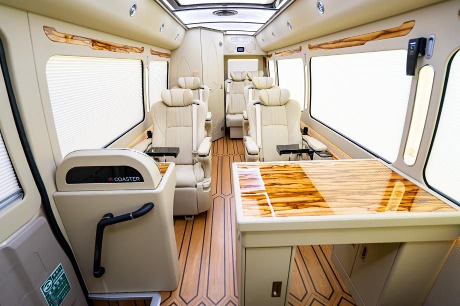 吉林松原丰田考斯特4S店电话