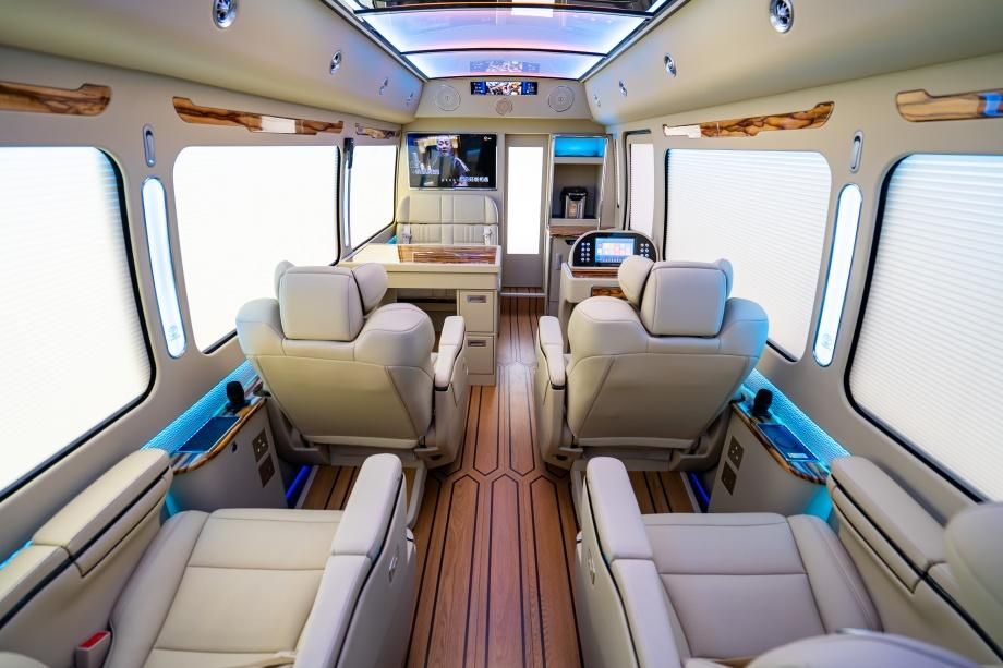 吉林松原丰田考斯特4S店电话