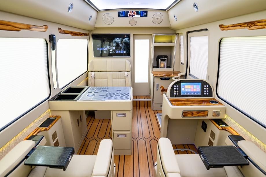 吉林松原丰田考斯特4S店电话