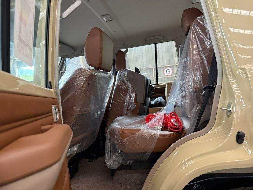 2025款丰田酷路泽LC76  4.0 自动 汽油最新报价