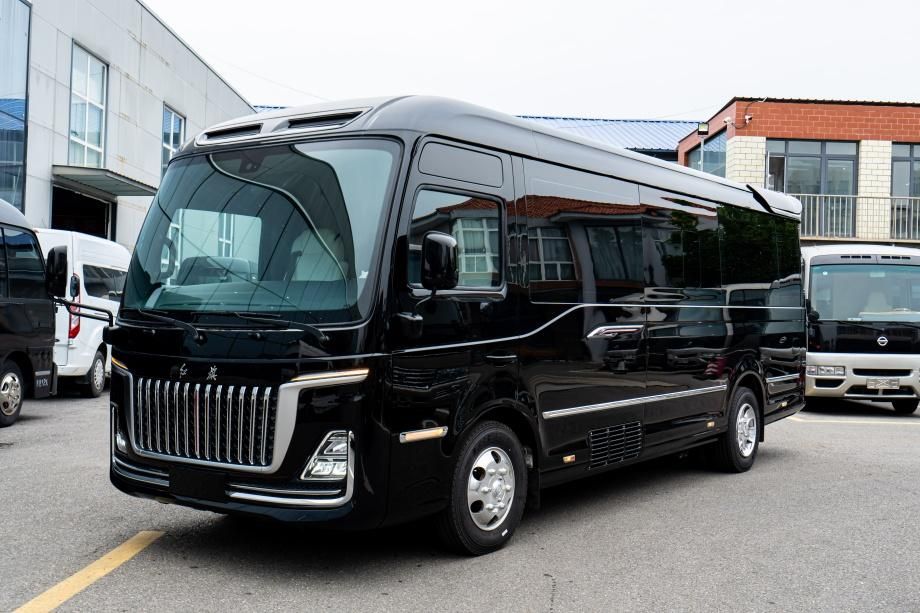 浙江海宁丰田考斯特专卖店