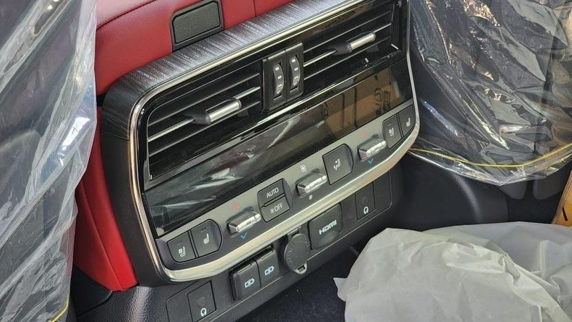 2025款豐田酷路澤3300  GR-Sport 柴油最新價格信息