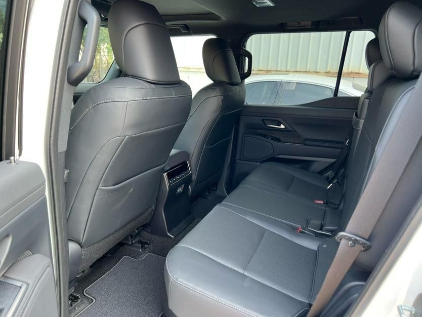 2025款雷克萨斯GX550  7座 Premium高级最新报价112万谈