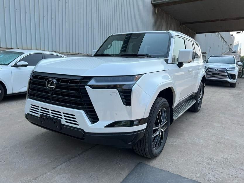 2025款雷克萨斯GX550  7座 Premium高级最新报价112万谈