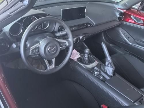 马自达MX-5 2.0手动软顶敞篷 配置拉满 分期灵活方案多 轻松拥有