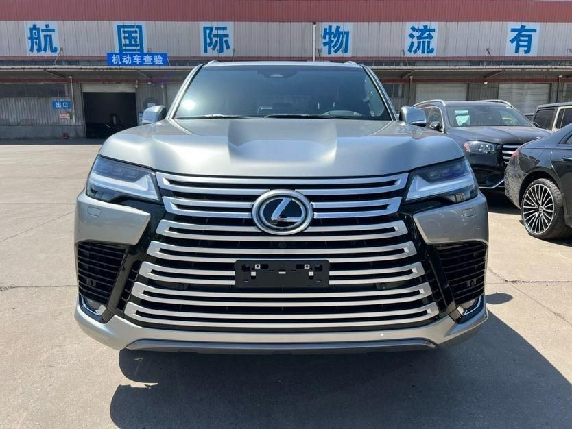 2025款雷克萨斯LX600 7座 Luxury豪华 加版最新价格 配置信息