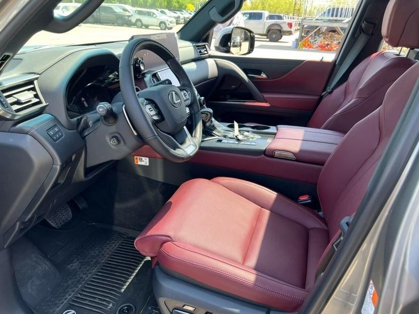 2025款雷克萨斯LX600 7座 Luxury豪华 加版最新价格 配置信息