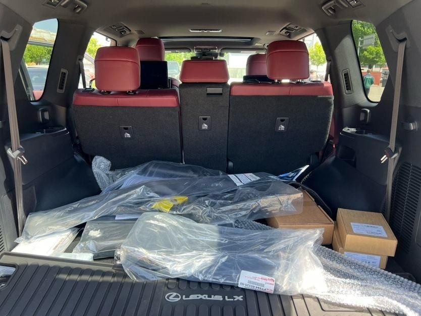 2025款雷克萨斯LX600 7座 Luxury豪华 加版最新价格 配置信息