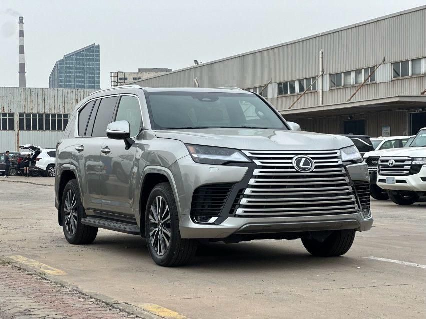 2025款雷克萨斯LX600 7座 Premium高级 标准最新价格