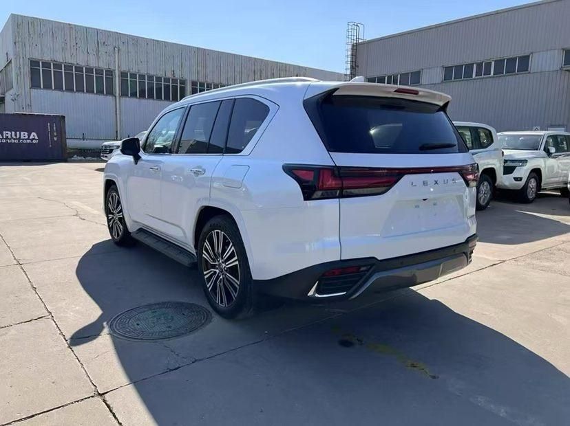 2025款雷克萨斯LX600 7座 Luxury豪华 加版最新价格配置参数