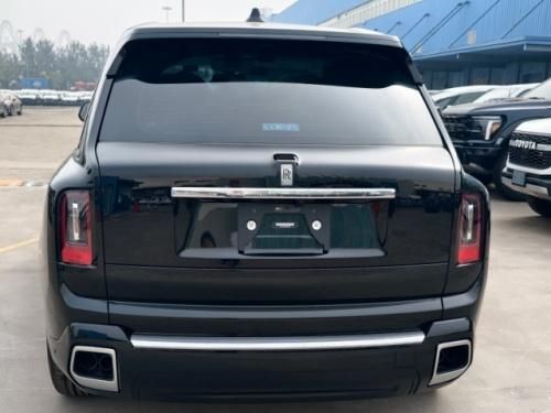 勞斯萊斯庫里南25款6.7T標準版 奢華科技與極致舒適 金融方案