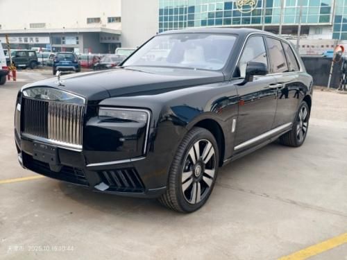 勞斯萊斯庫里南25款6.7T標準版 奢華科技與極致舒適 金融方案