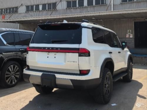 25款雷克萨斯GX550 5座Overtrail越野版3.4T排量 配置分期金融