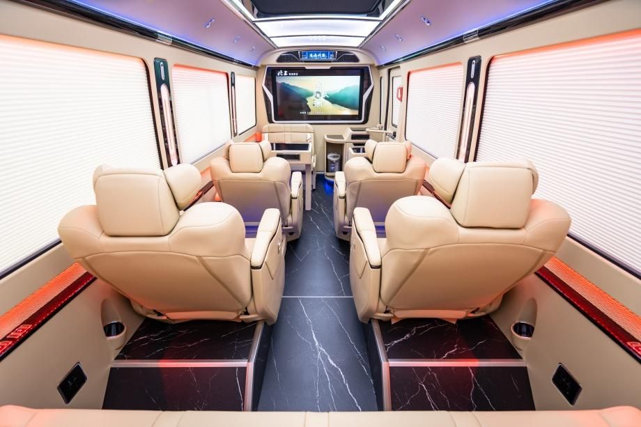 红旗国悦12座商务接待推荐配置2025款现车特惠惊喜报价