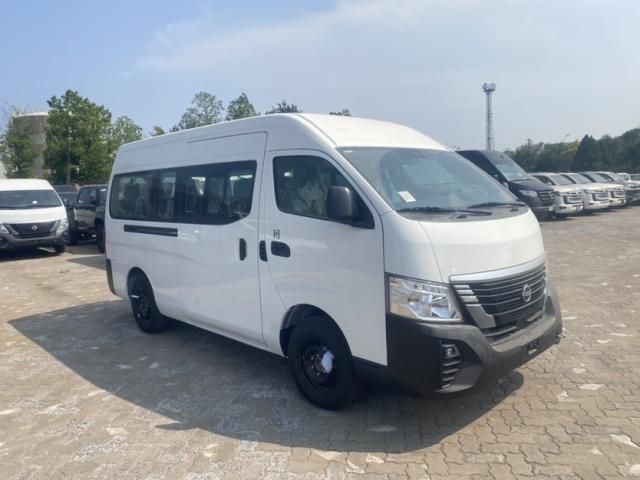 2023款日产NV350 2.5L 高顶长轴 单侧门  清仓处理 落地价