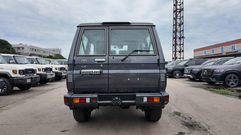 2025款丰田酷路泽LC7 2.8T 柴油中东版 硬派越野最新报价