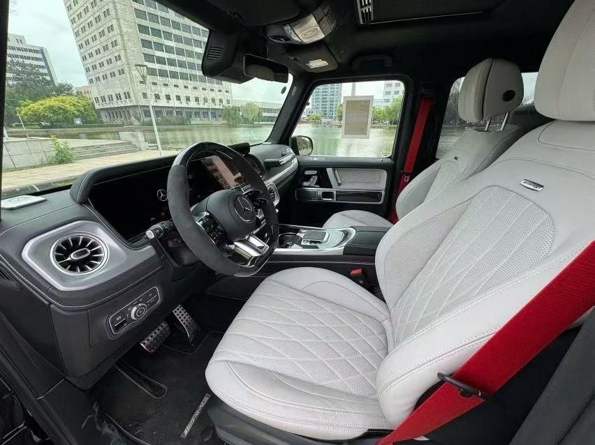 25款奔驰G63 4.0T V8欧版 硬派越野最新价格