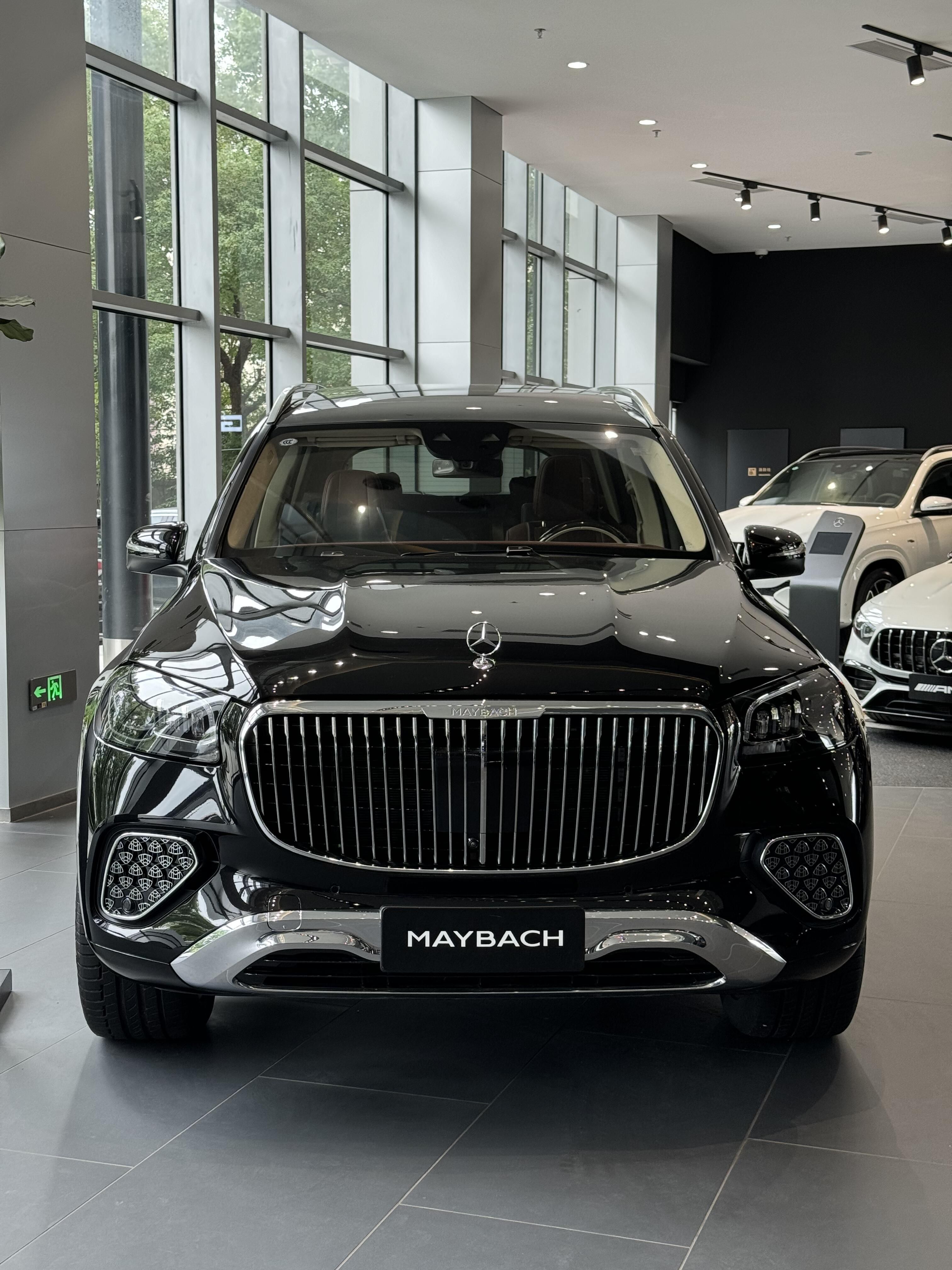 礼蕴于心 奢享无界 迈巴赫GLS480礼逸版 149.8万解锁顶级豪华SUV