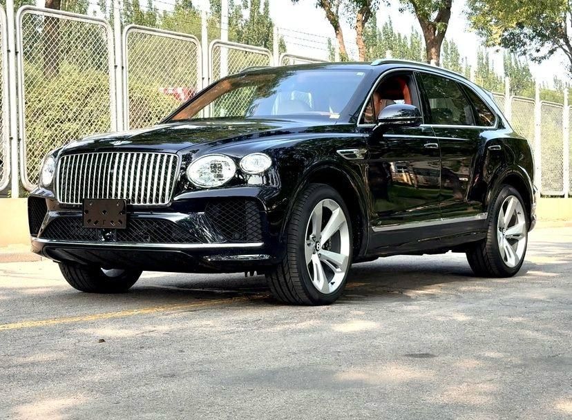 2025款宾利.添越 V8标轴现车最新你报价配置