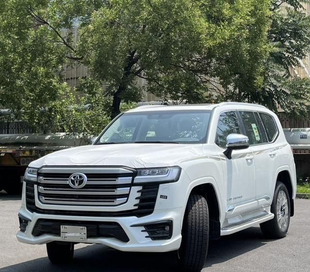 2025款丰田酷路泽3500 VXR 本家现车 钜惠来袭 落地详询