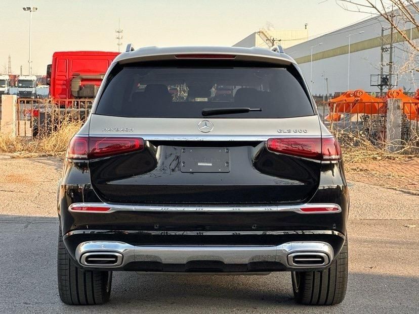 23款迈巴赫GLS600 4.0T V8 加版四座最新报价及配置简介