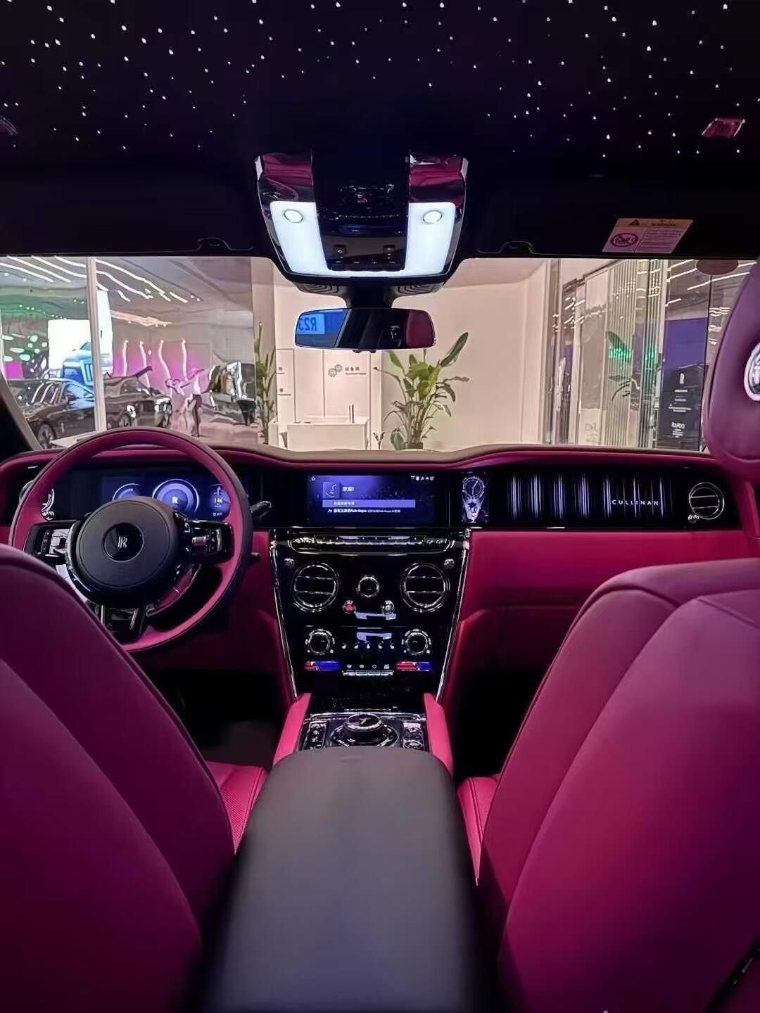 2025款劳斯莱斯库里南四座版 御世奢享 纵横无界北京报价