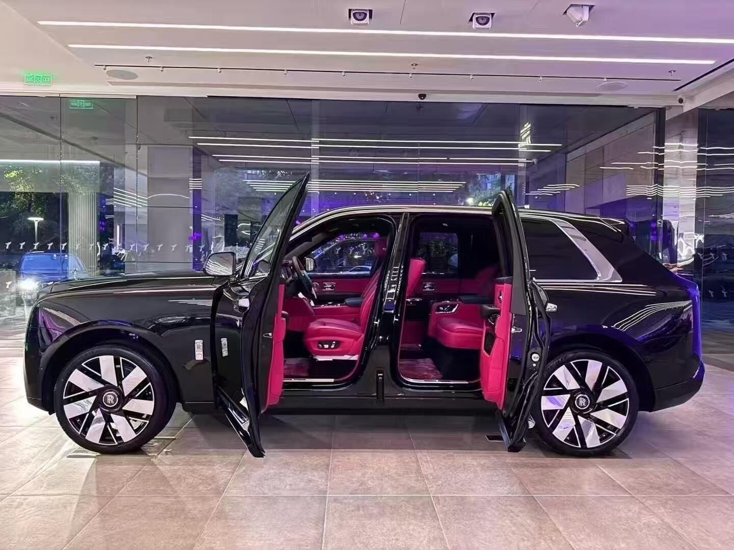 2025款劳斯莱斯库里南四座版 御世奢享 纵横无界北京报价