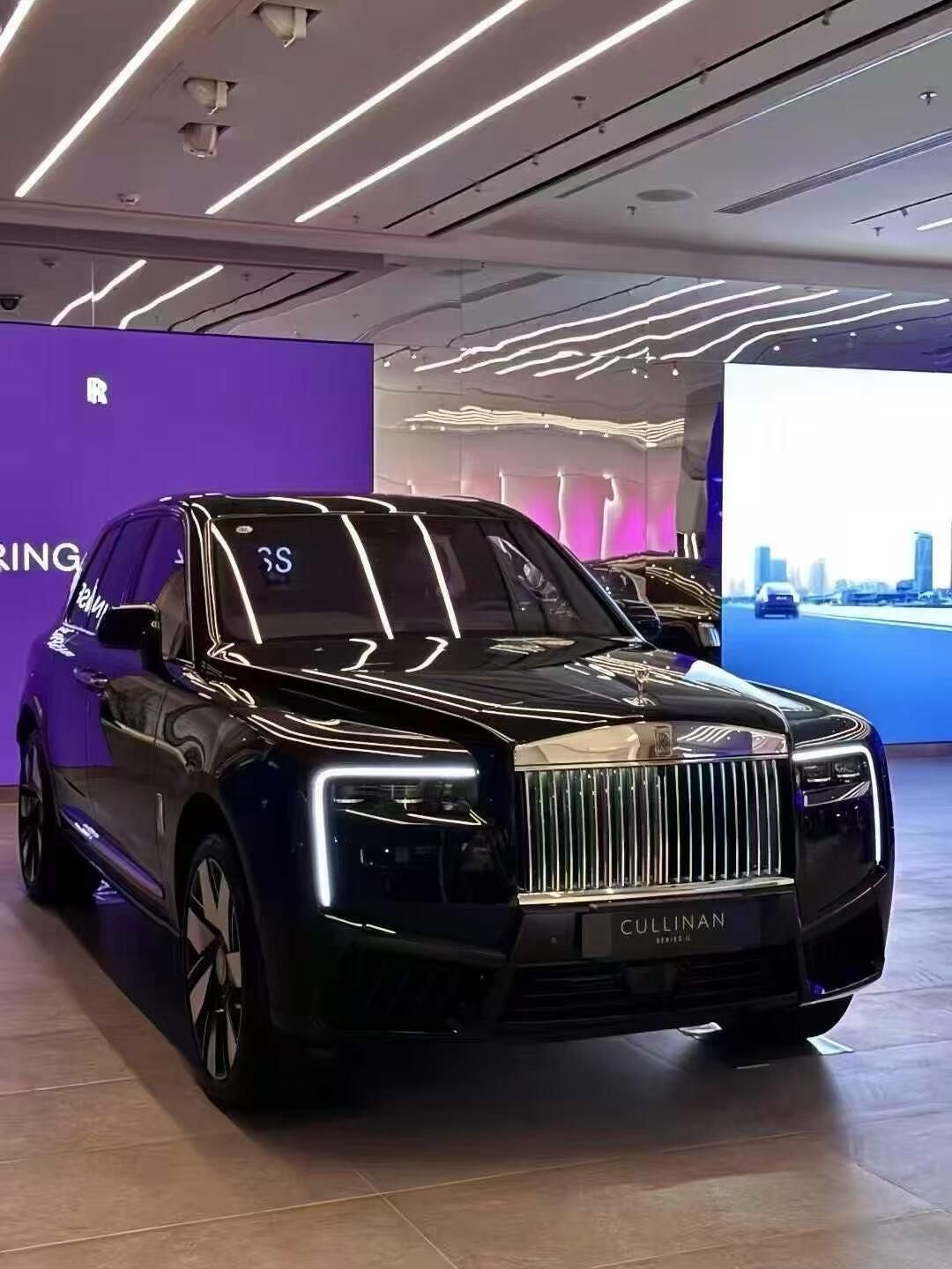 2025款劳斯莱斯库里南四座版 御世奢享 纵横无界北京报价