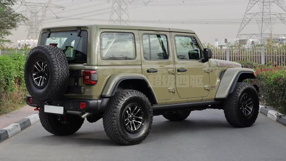 2025款牧马人  2.0T 四门 罗宾汉 XR性能包天津现车报价51.9万