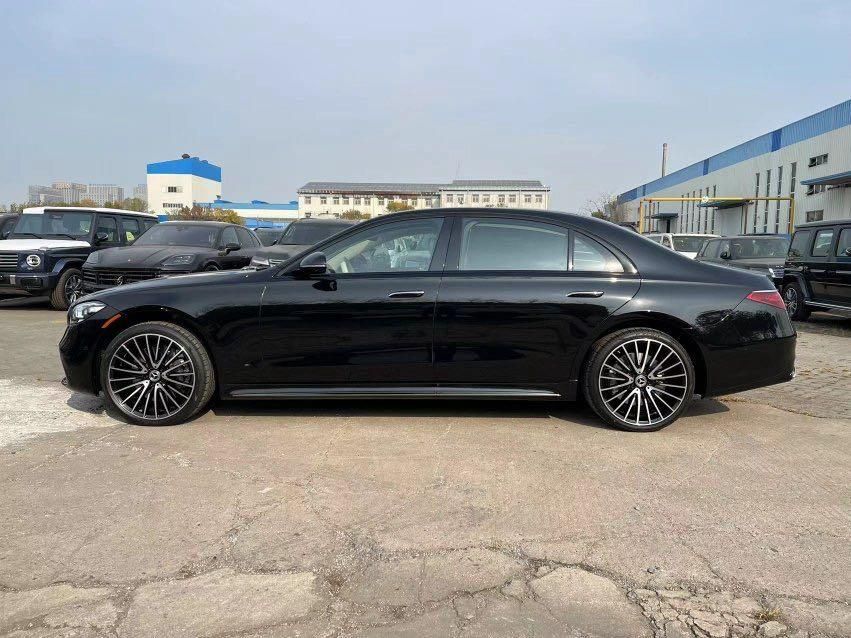 2024款奔驰S580 四驱 长轴 加版最新报价及配置简介