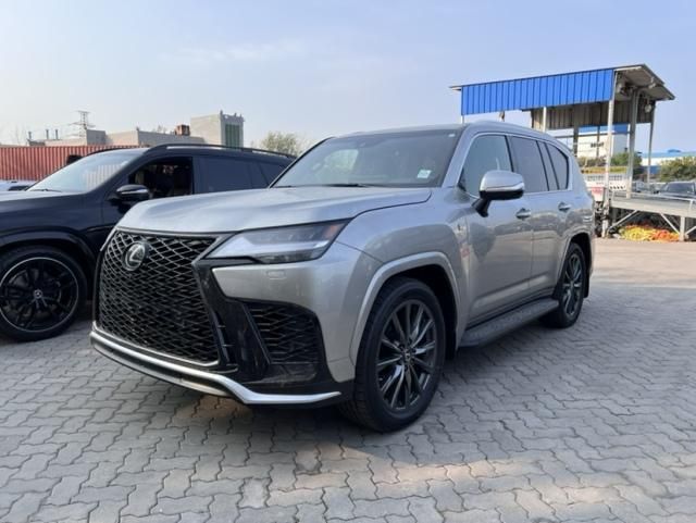 2024款LX600 7座 F-Sport運動 擁有非常出色的乘坐體驗