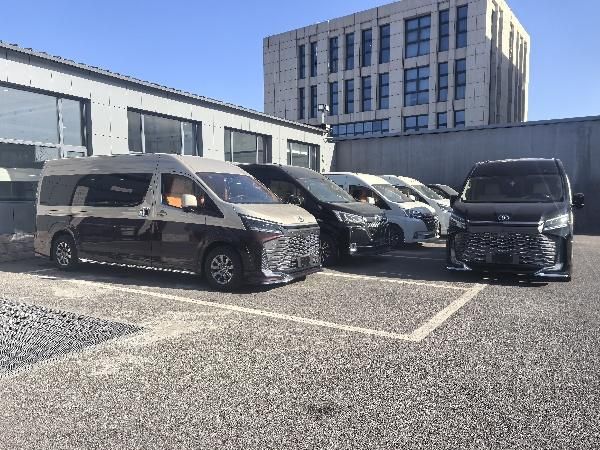 丰田海狮4S店电话 丰田海狮7座现车售价