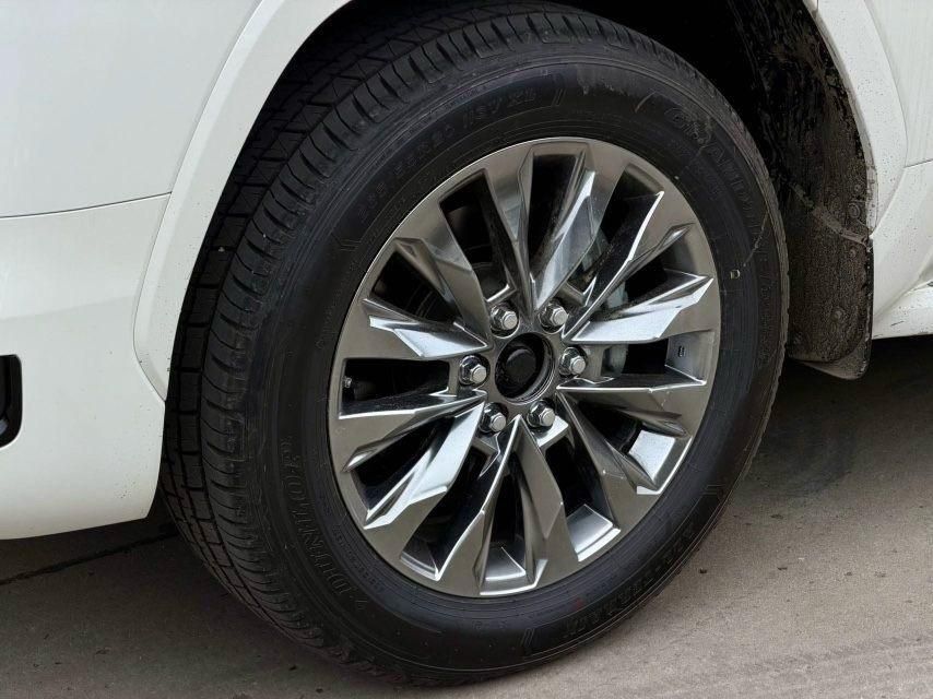 2025款蘭德酷路澤3500 GXR 20輪 JBL 前通風(fēng) 雷測 High科威特