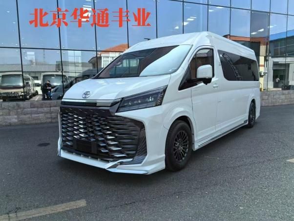 丰田考斯特10座价格 新款考斯特最新报价